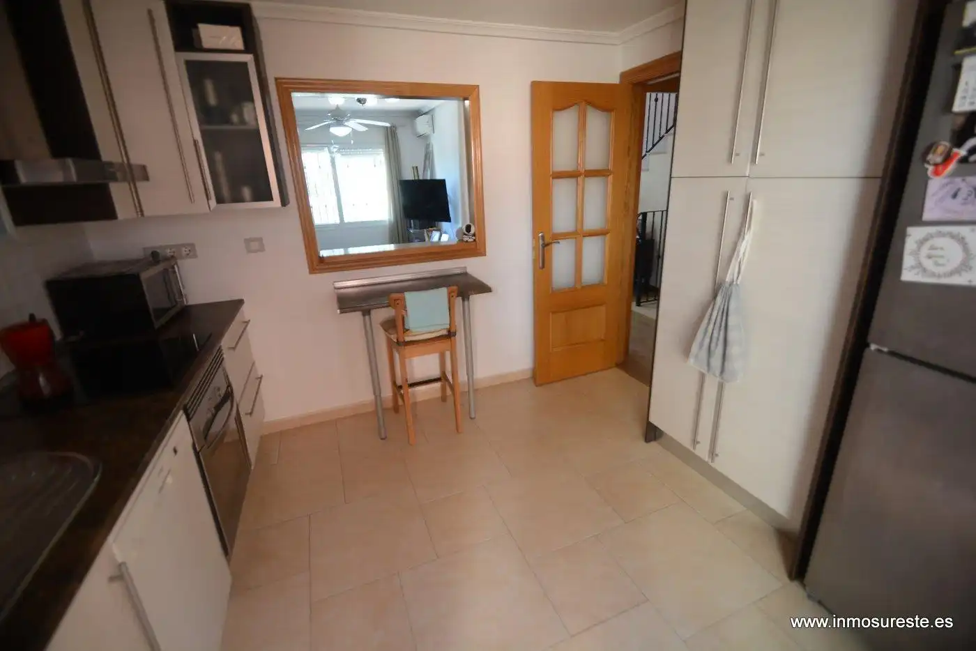 Cuina de Casa adosada en venda en Orihuela amb Aire condicionat, Terrassa i Balcó