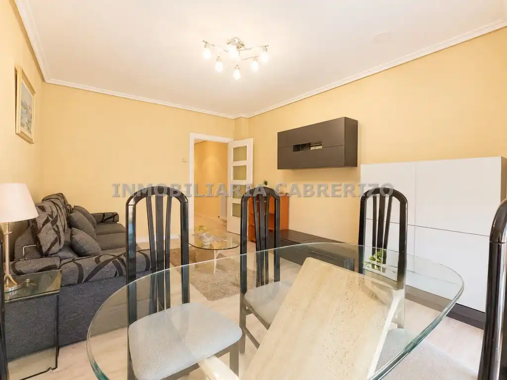 Piso con ascensor en venta en Centro, imagen 2