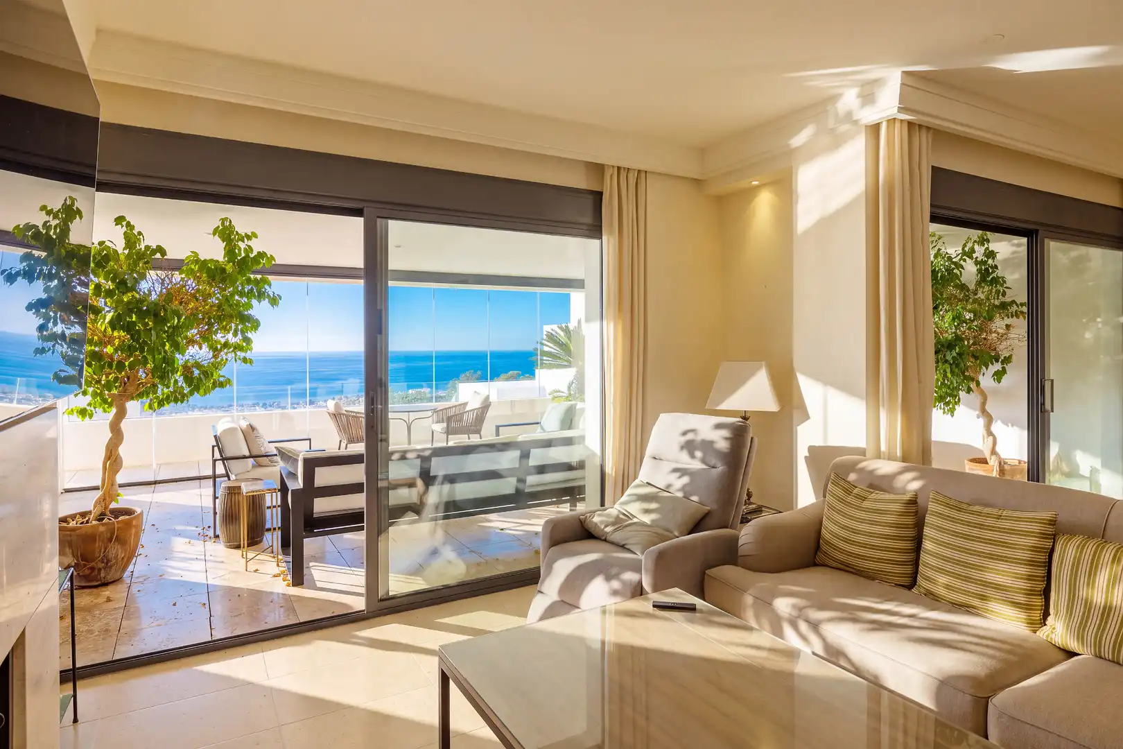 Flat with pool for sale in Urbanizacion los Altos de los Monteros, imagen 4