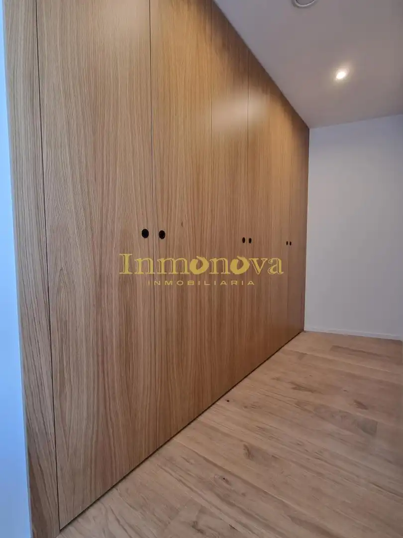 Habitación de Casa adosada en venta en Nigrán con Calefacción, Jardín privado y Terraza