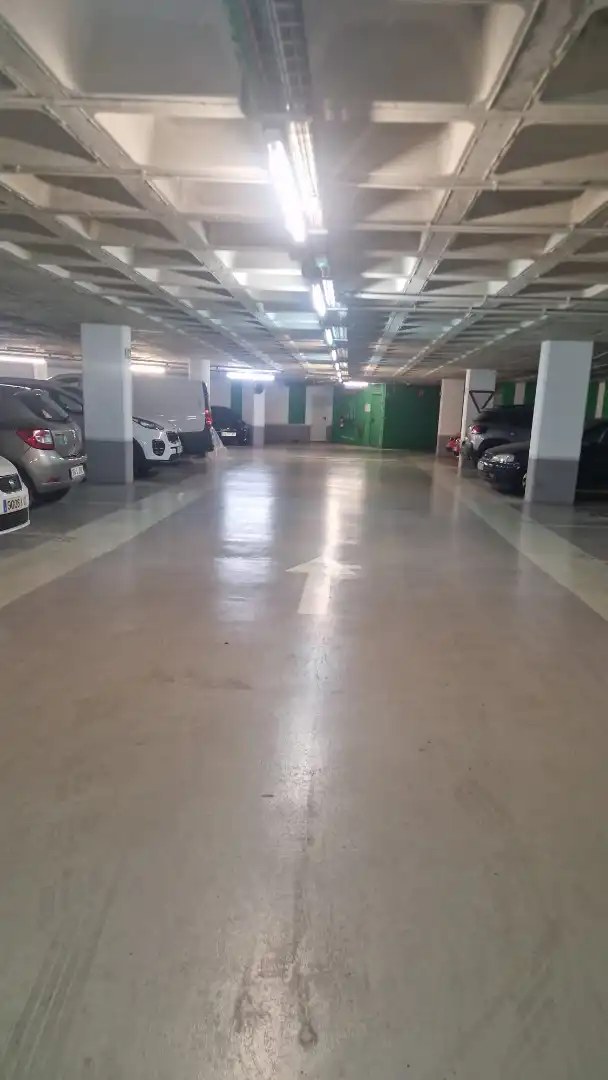 Parkplatz von Garage zum Verkauf in Sant Feliu de Llobregat
