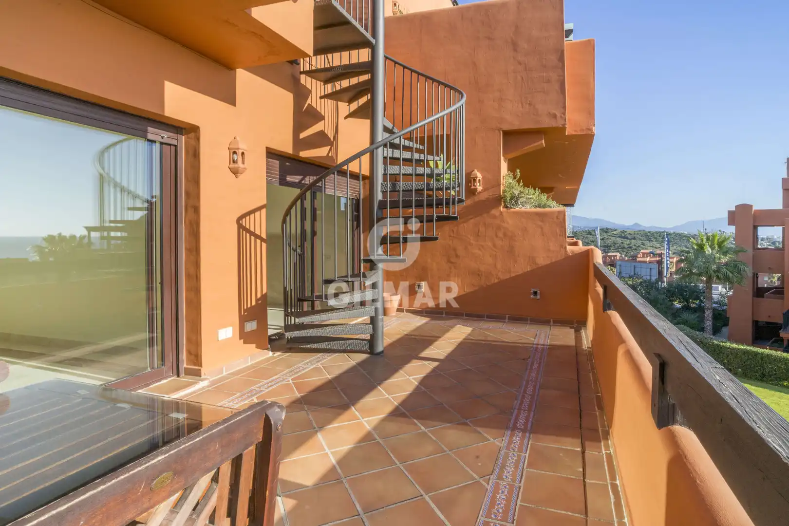 Terrassa de Dúplex en venda en Estepona amb Calefacció, Jardí privat i Traster