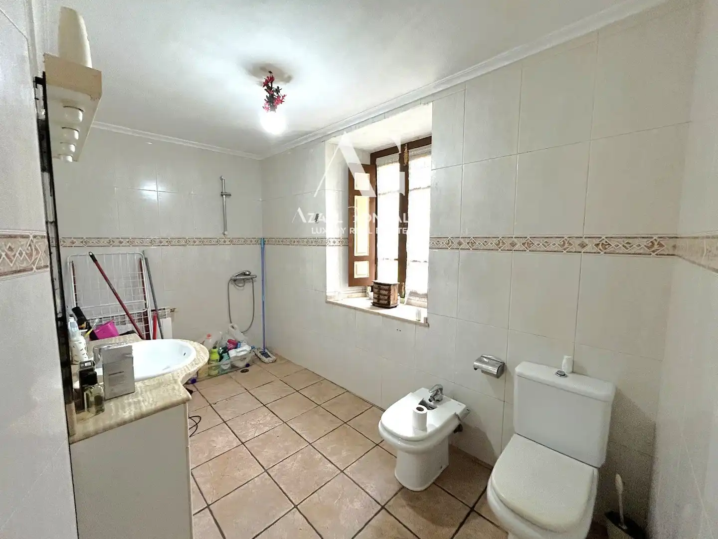 Bathroom of Houses for sale in Peñamellera Baja  with Private garden, Terrace and Storage room