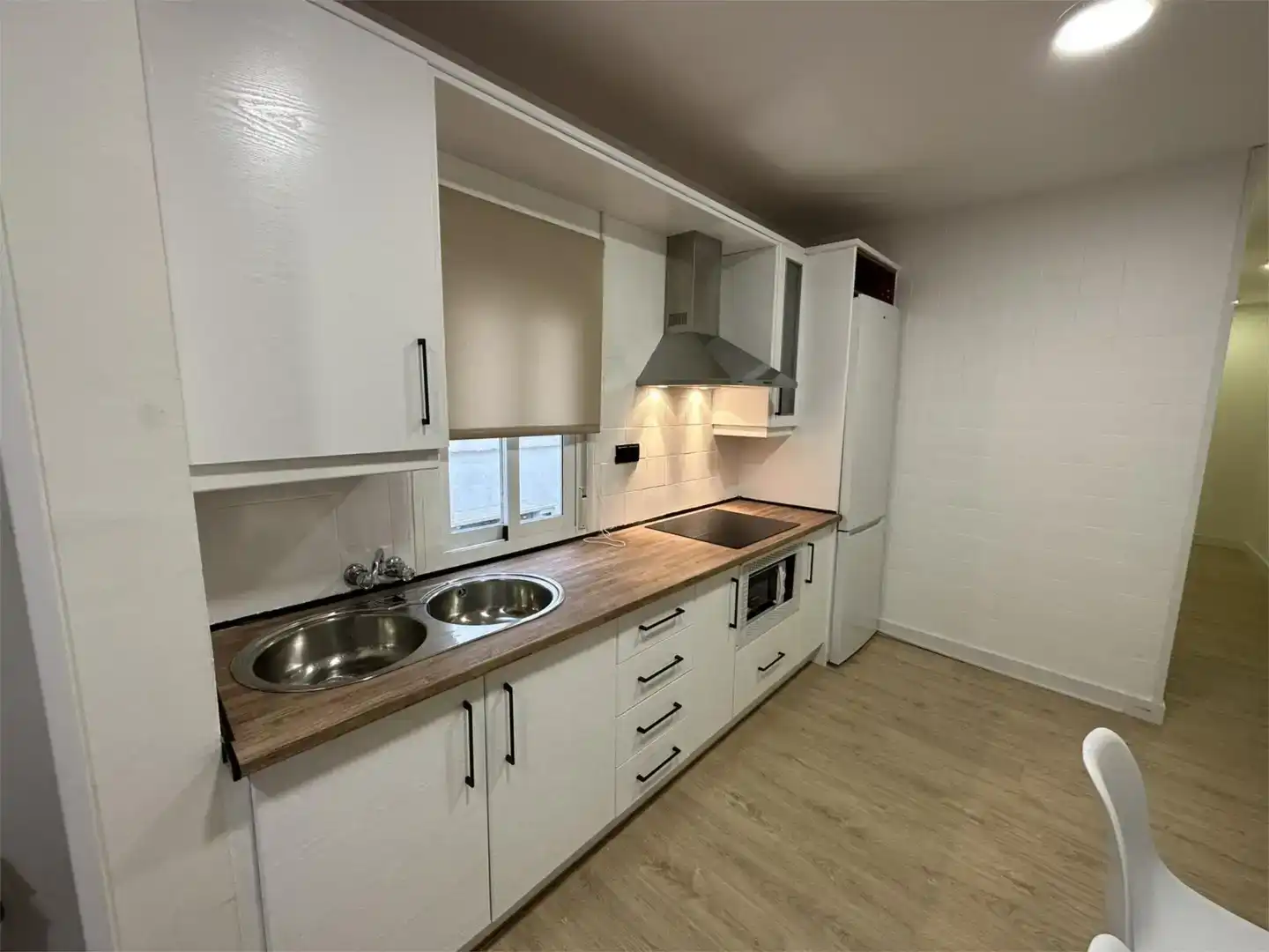 Cuina de Pis per a compartir en Jaén amb Aire condicionat, Parquet i Moblat