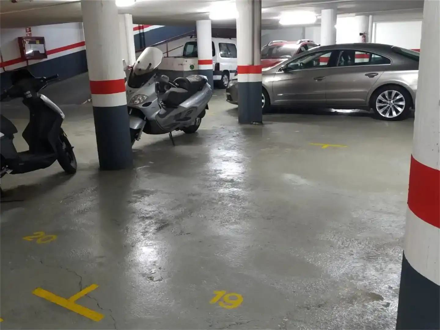 Aparcament de Garatge en venda en Cervelló