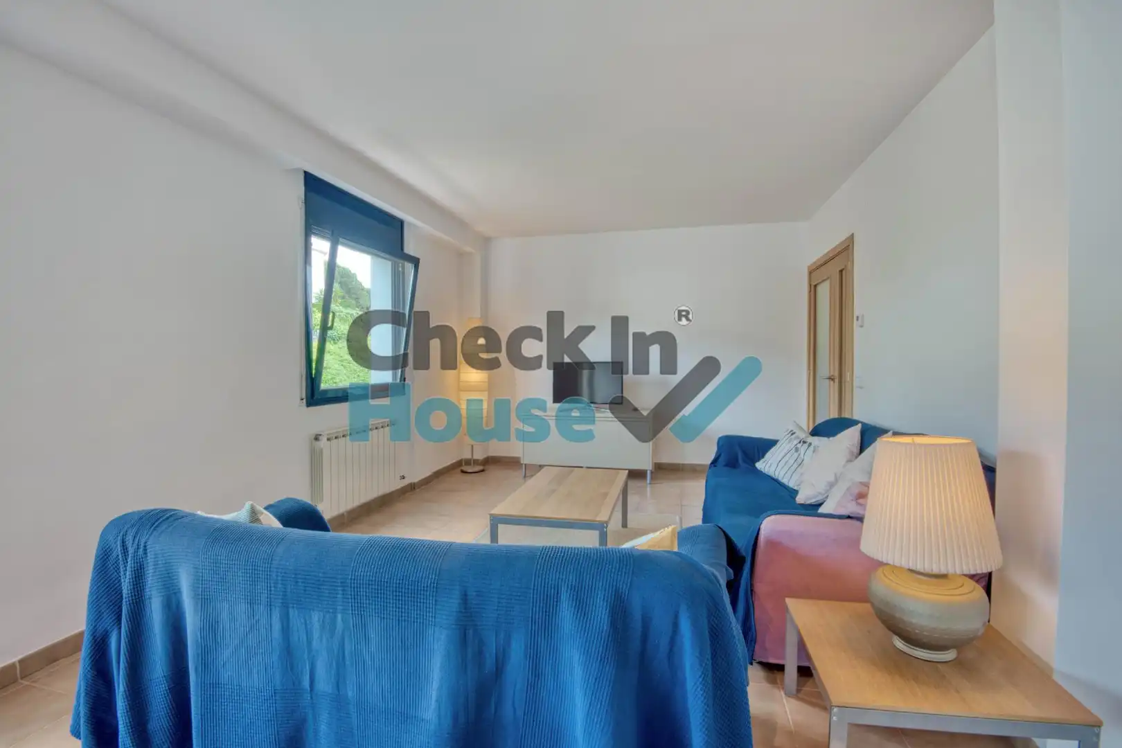 Sala de estar de Dúplex en venta en Sant Feliu de Guíxols con Aire acondicionado, Calefacción y Terraza