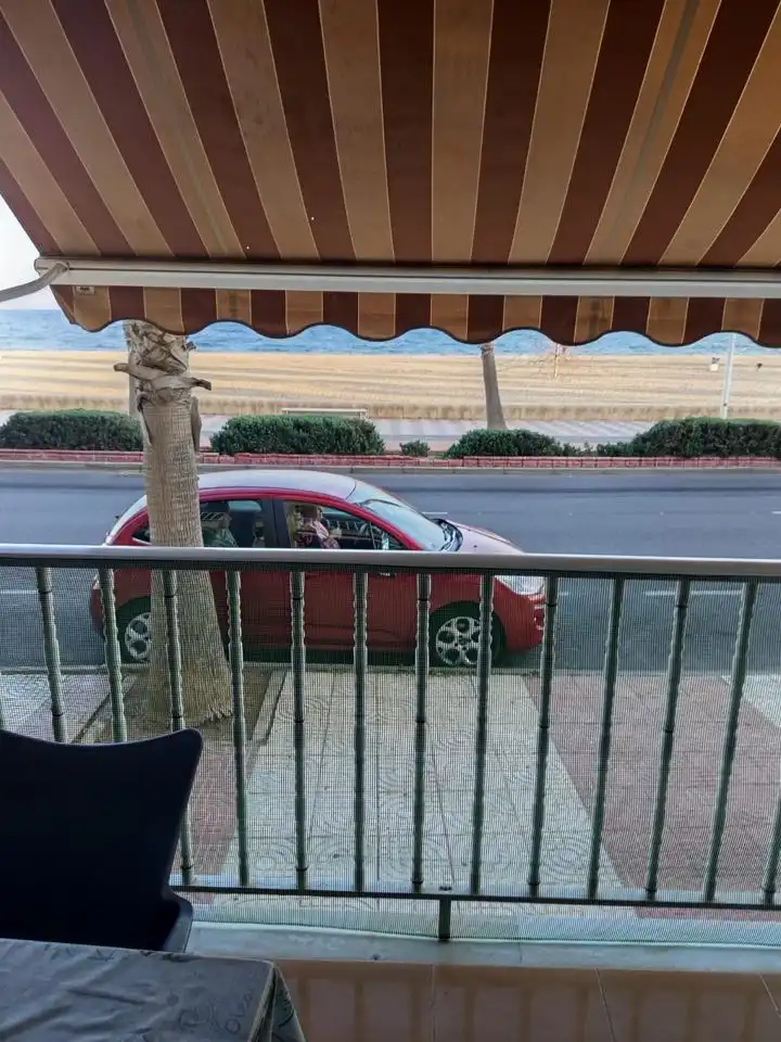 Rez-de-chaussée avec piscine à vendre à Avenida de Sudamérica
