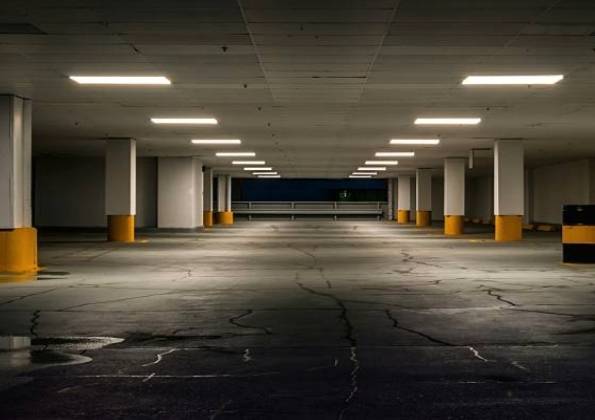 Garaje en Venta en Rua do Bierzo, 23B en Universidad