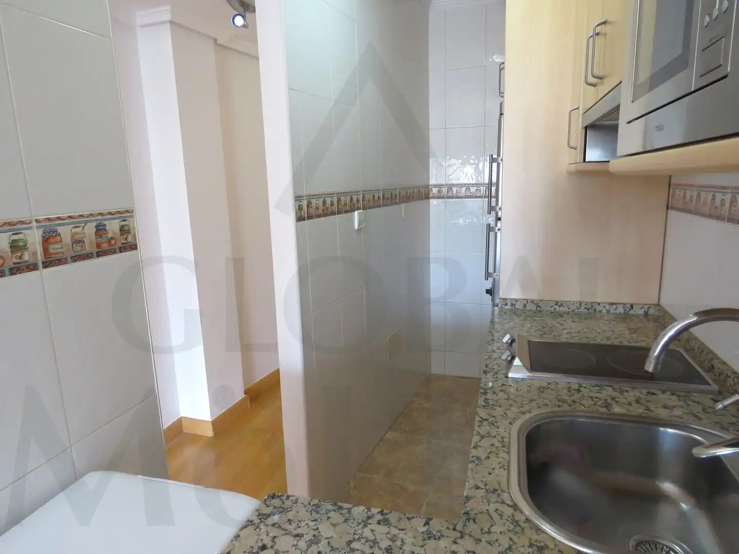 Cocina de Piso en venta en Cartagena con Aire acondicionado, Horno y Microondas