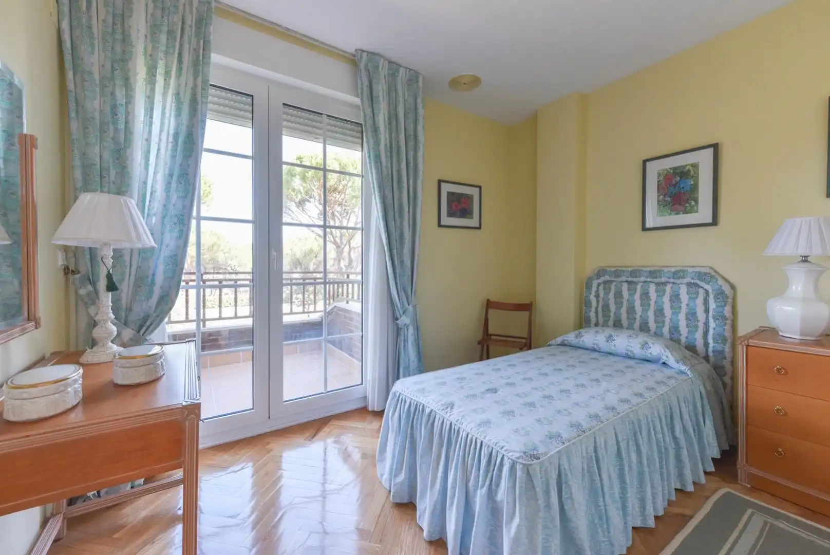 Habitación de Casa o chalet en venta en Tordesillas con Calefacción, Jardín privado y Parquet