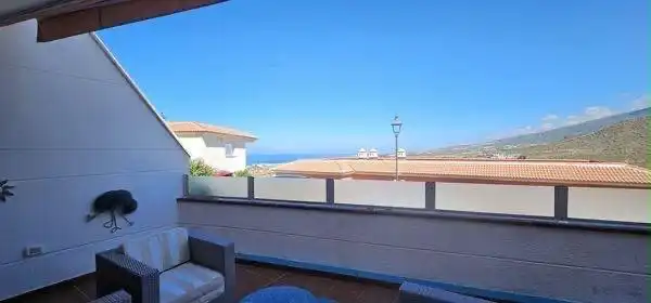 Apartament amb piscina en venda a Costa Adeje
