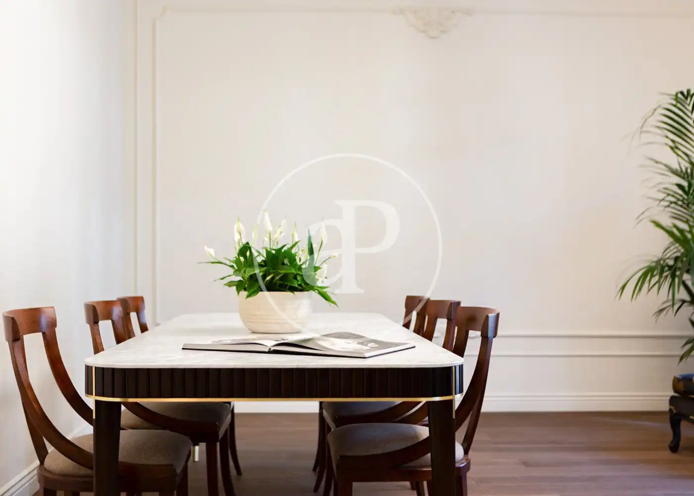 Piso con ascensor en venta en Carrer de Casp, imagen 4