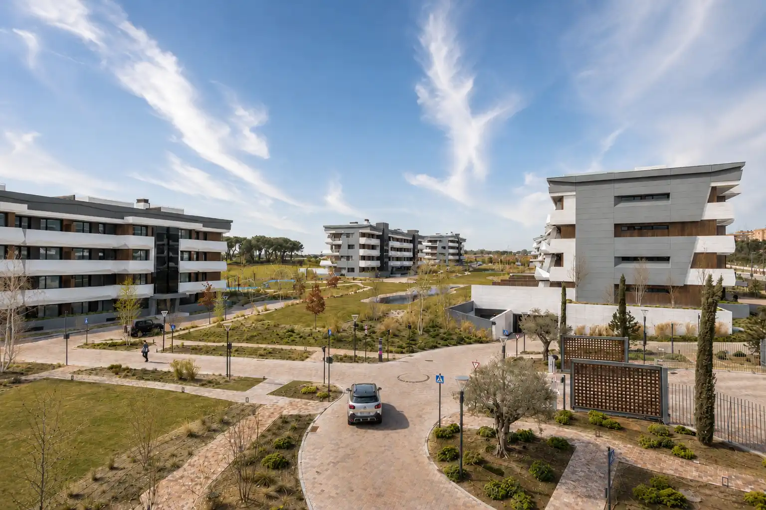 Außenansicht von Wohnung zur Miete in Pozuelo de Alarcón mit Klimaanlage, Heizung und Abstellraum