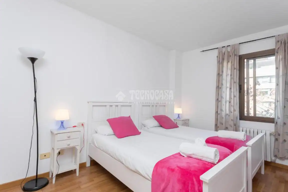 Habitación de Piso en venta en Barcelona con Aire acondicionado y Balcón