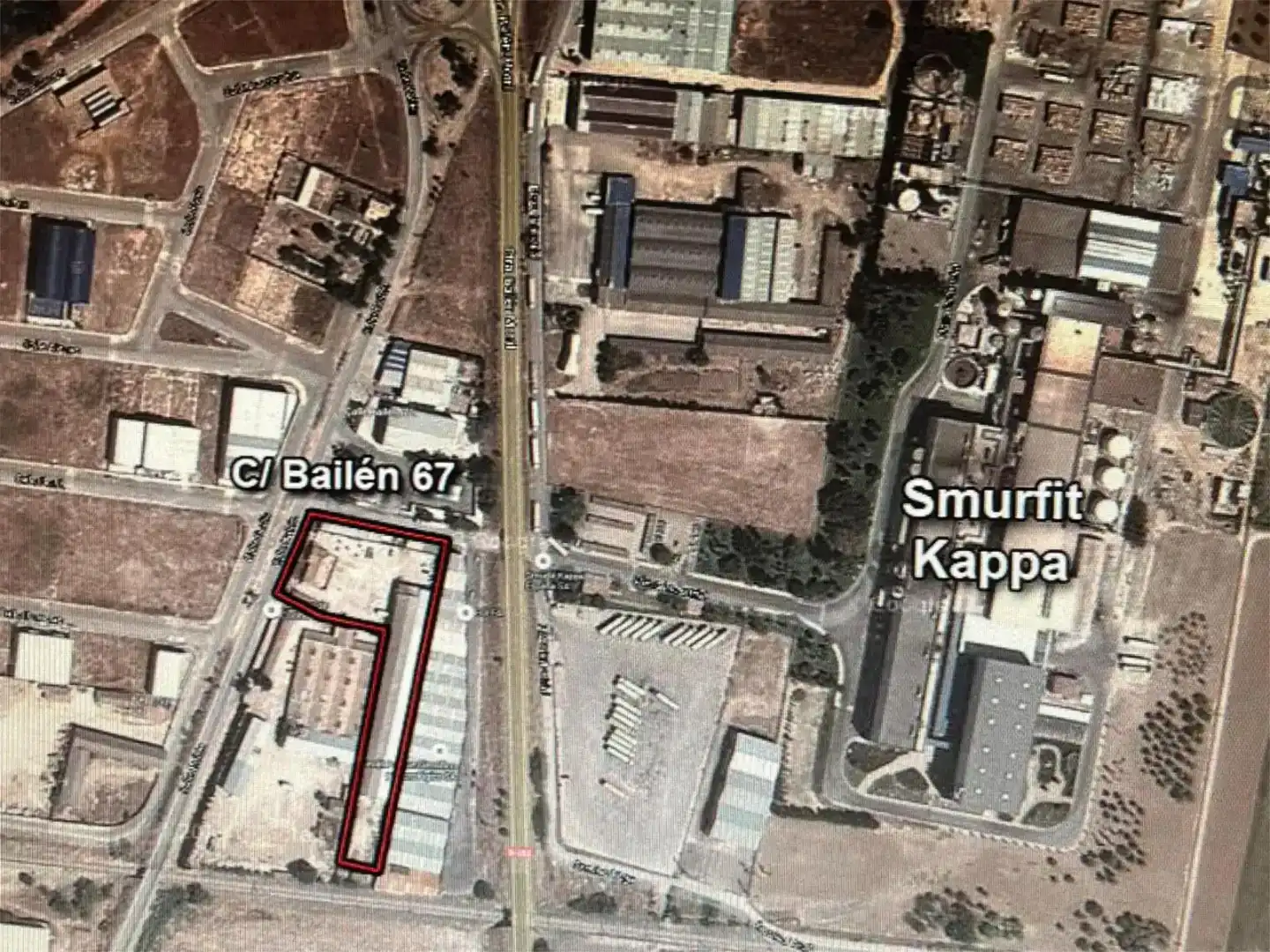 Nau industrial de lloguer en Mengíbar, Jaén