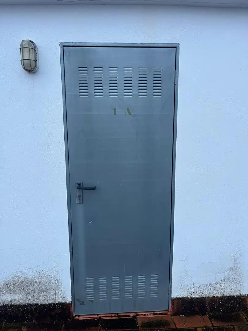 Vista exterior de Piso en venta en Villamartín con Aire acondicionado