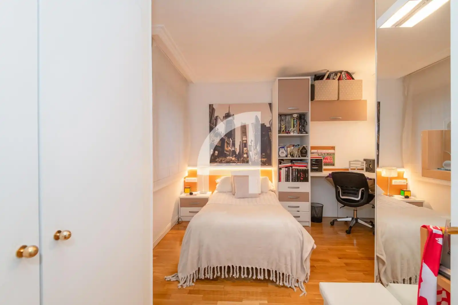 Bedroom of Duplexes for sale in Girona  with Air Conditioner
