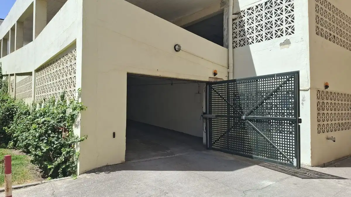 Aparcamiento en venta en Calle Ciudad de Porcuna, imagen 8