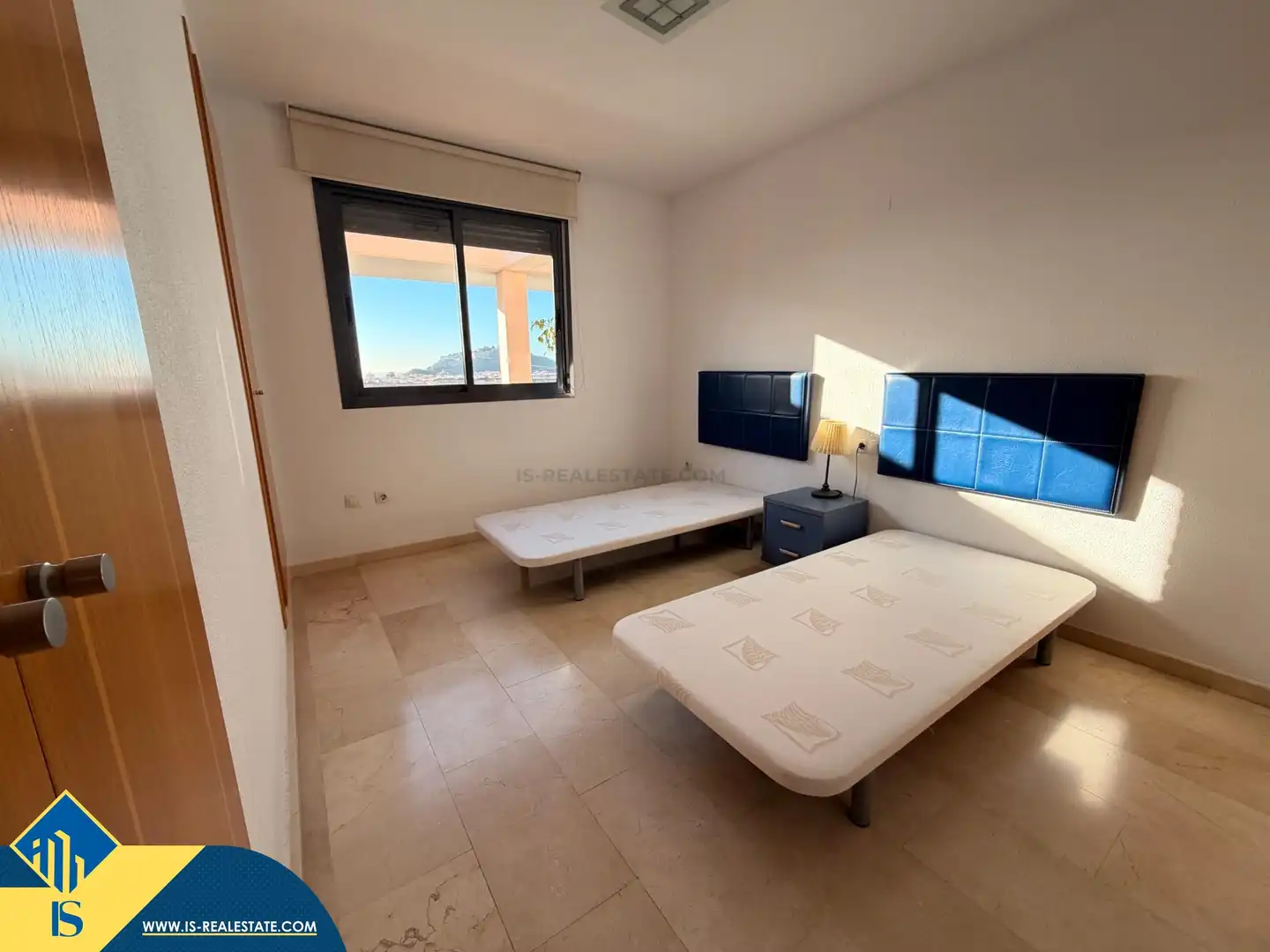 Bedroom of Duplexes for sale in Alicante / Alacant  with Terrace, Furnished and Community pool