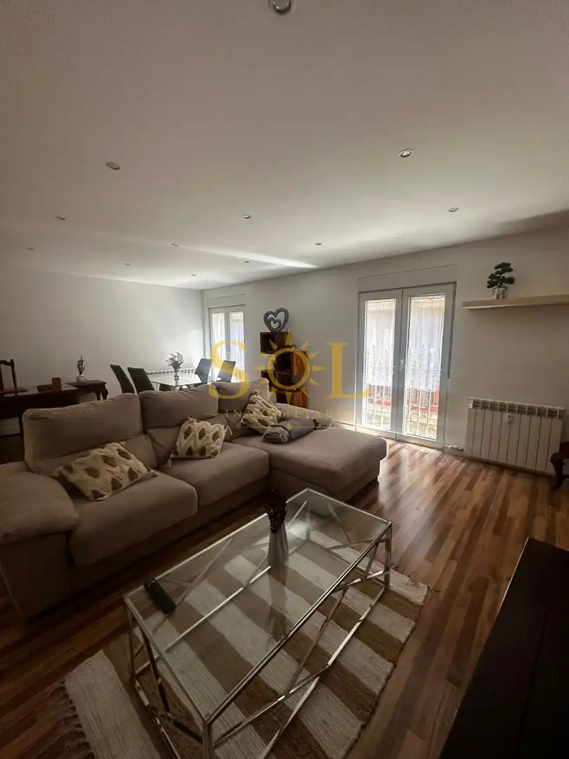 Living room of Flat for sale in León Capital   with Heating, Furnished and Oven