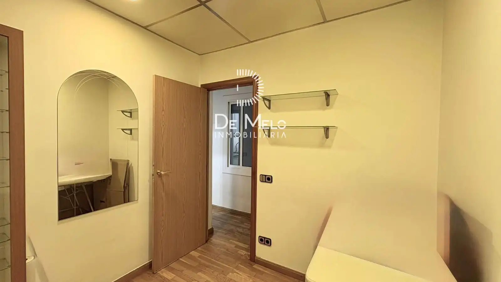 Piso en venta en Barcelona con Aire acondicionado, Calefacción y Parquet