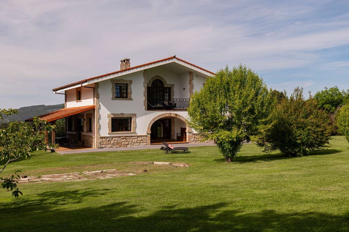 Vista exterior de Casa o chalet en venta en Gatika con Calefacción, Jardín privado y Terraza