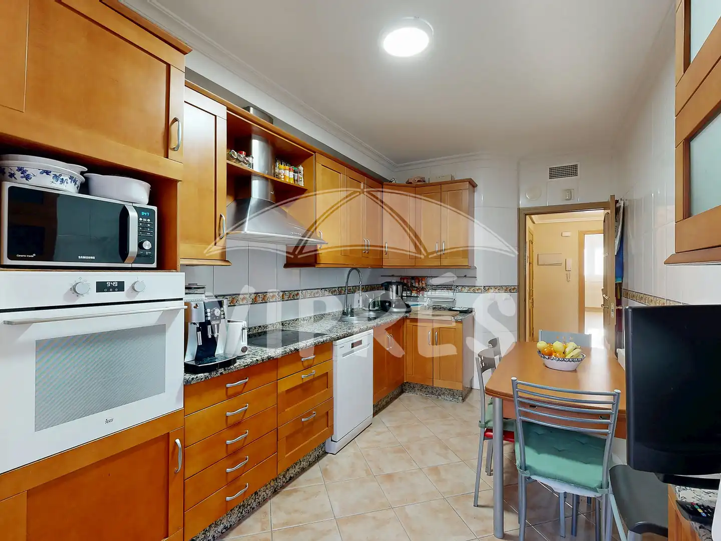 Küche von Wohnung zum Verkauf in Cáceres mit Abstellraum, Schwimmbad und Gemeinschaftspool
