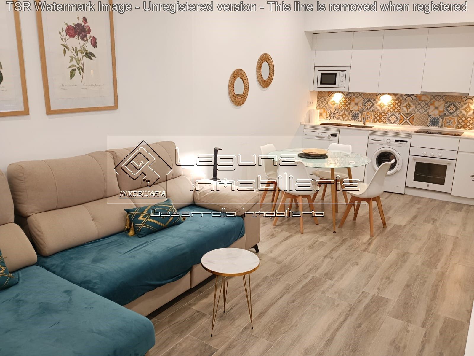 Living room of Flat for sale in  Cádiz Capital  with Air Conditioner, Heating and Furnished