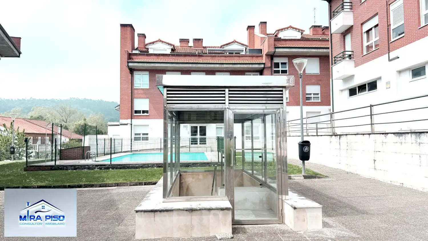 Vista exterior de Ático en venta en Entrambasaguas con Calefacción, Parquet y Terraza