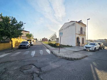 Lands and plots for sale in La Puebla del Río