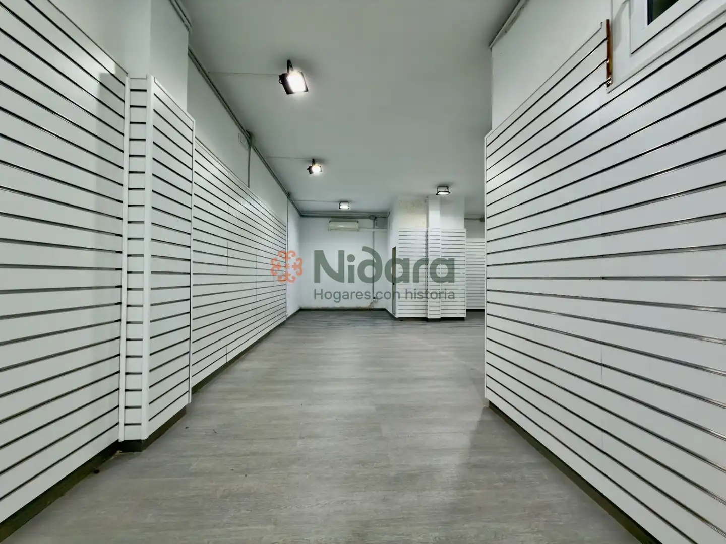 Local comercial de lloguer a Carrer de Floridablanca, imagen 11