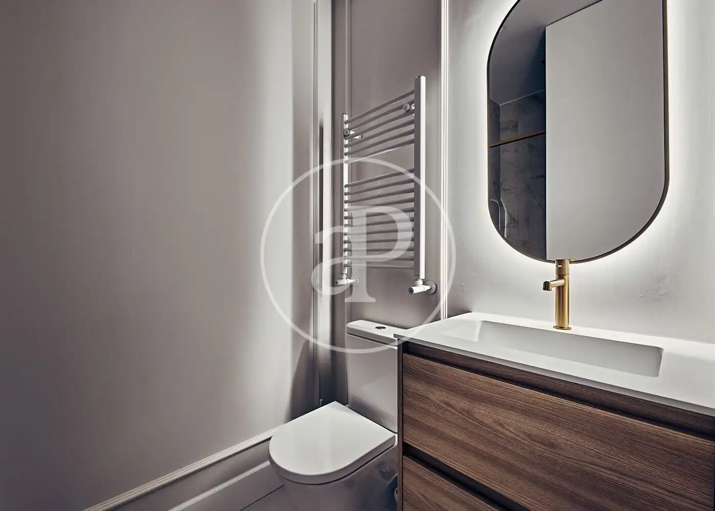 Baño de Piso en venta en Madrid con Aire acondicionado, Calefacción y Amueblado