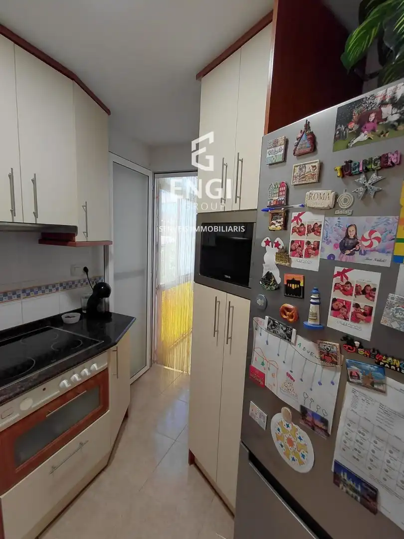 Cuina de Pis en venda en El Vendrell amb Aire condicionat, Calefacció i Terrassa