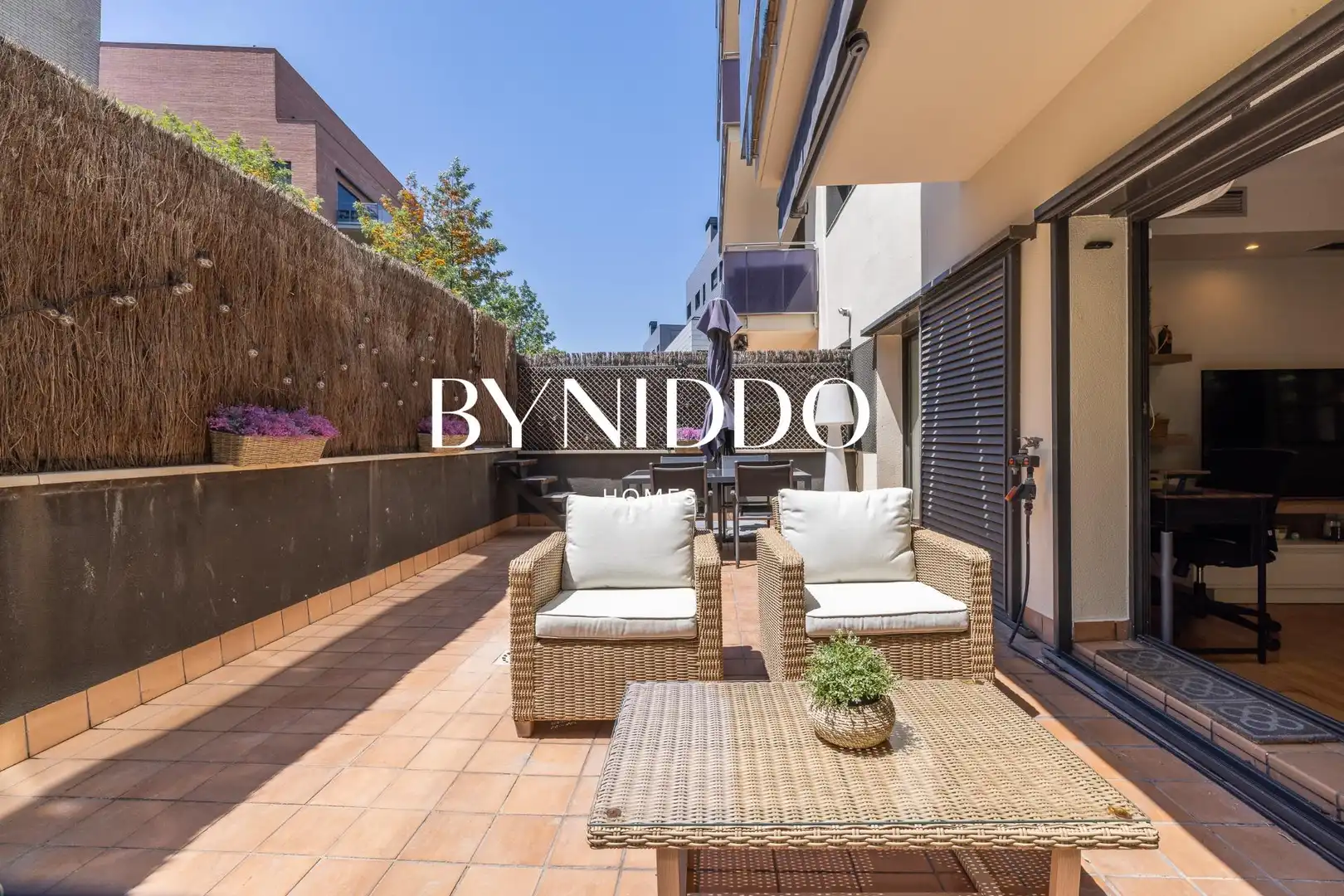 Terrasse von Erdgeschoss zum Verkauf in Sant Cugat del Vallès mit Klimaanlage, Heizung und Privatgarten