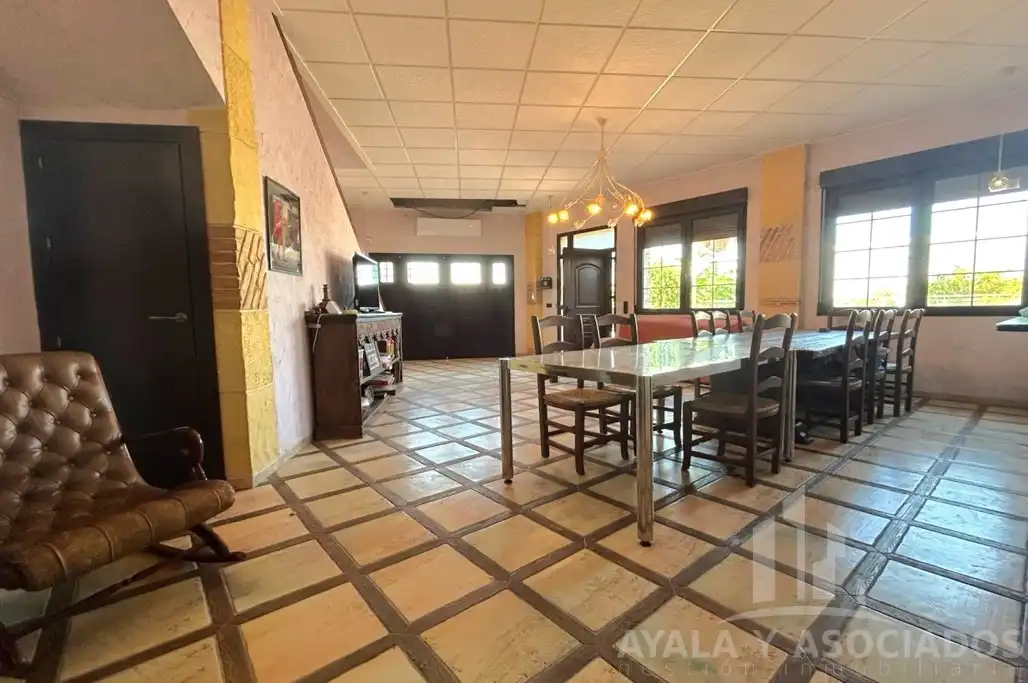 Menjador de Finca rústica en venda en Cartagena amb Aire condicionat, Calefacció i Jardí privat