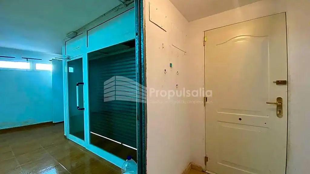 Casa adosada en venda a Depósito, La Puebla de Alfindén
