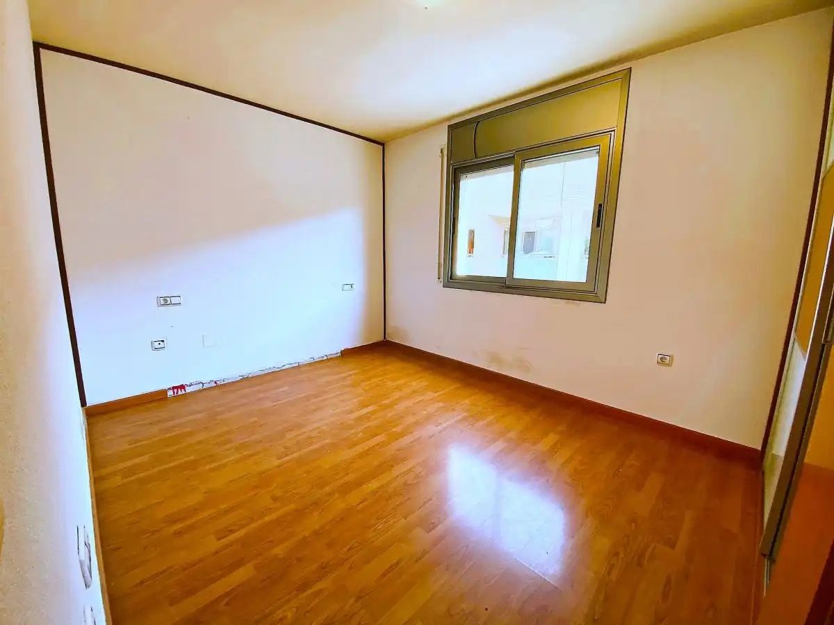 Appartamento con terrazza in vendita a Jacint Vilosa 1, imagen 8