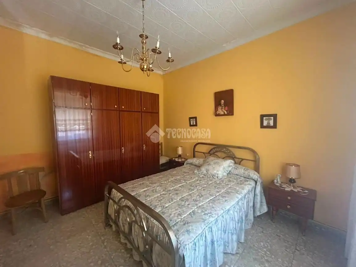 Dormitori de Casa adosada en venda en Puertollano