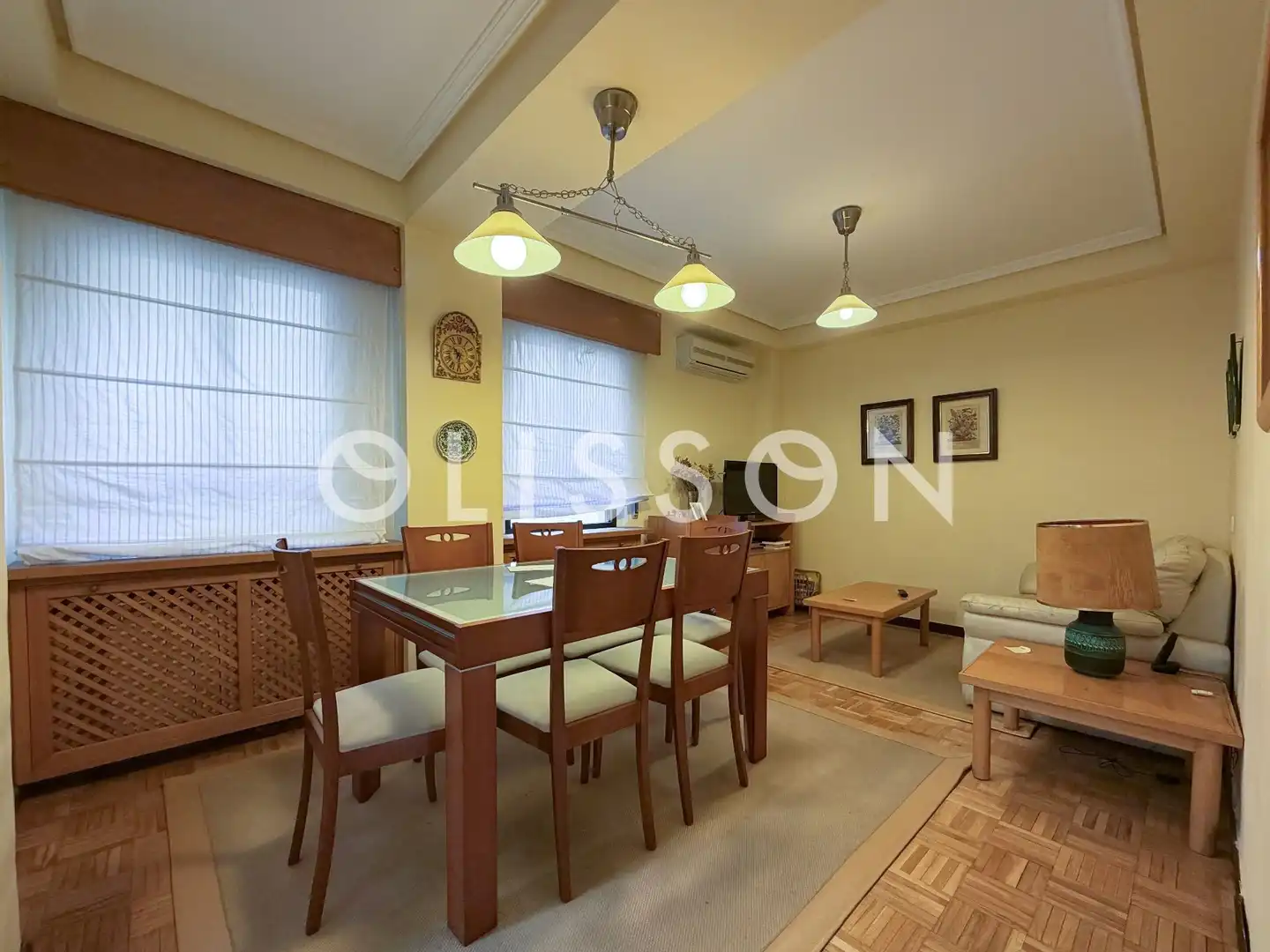 Comedor de Piso en venta en Madrid con Trastero