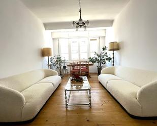 Living room of Flat to rent in Oviedo   with Heating, Parquet flooring and Terrace