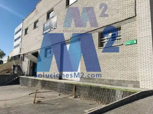 Nau industrial de lloguer a La Granja