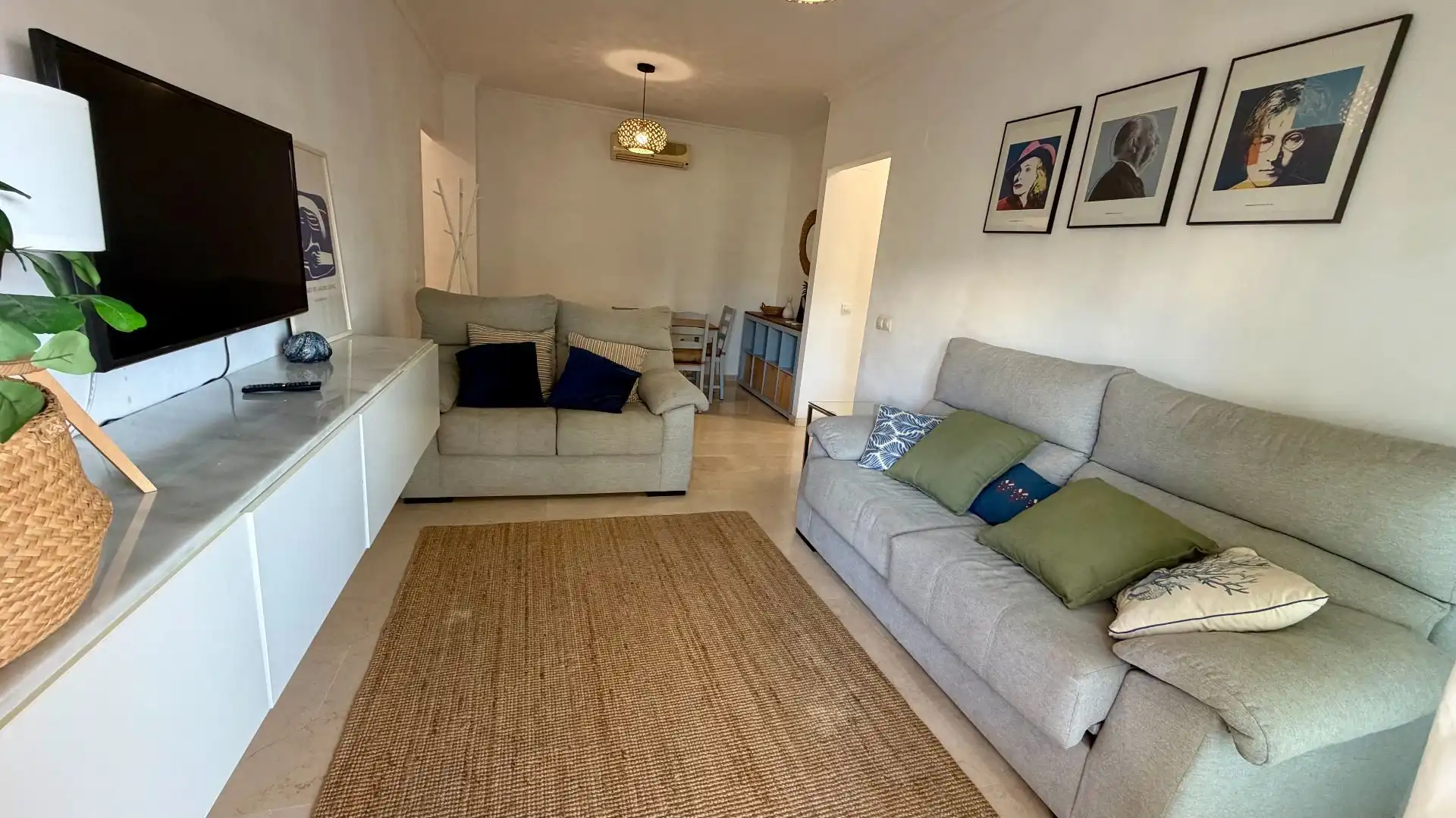 Living room of Apartments for rent in Los Boliches 