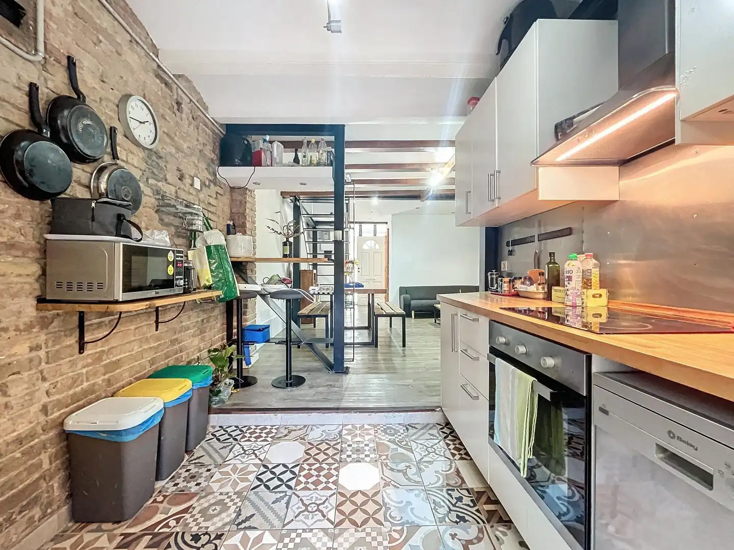 Cuina de Dúplex en venda en Barcelona amb Terrassa