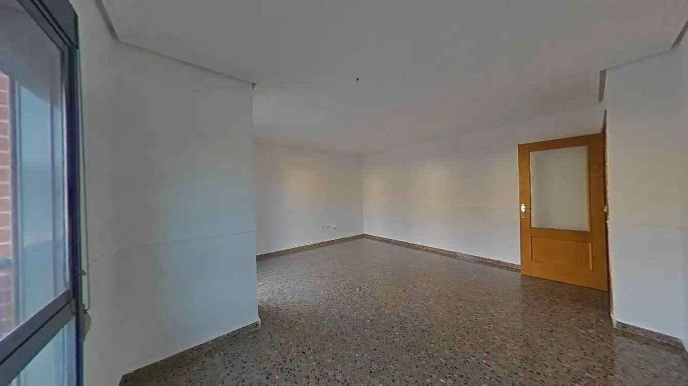 Piso en venta en Torrent