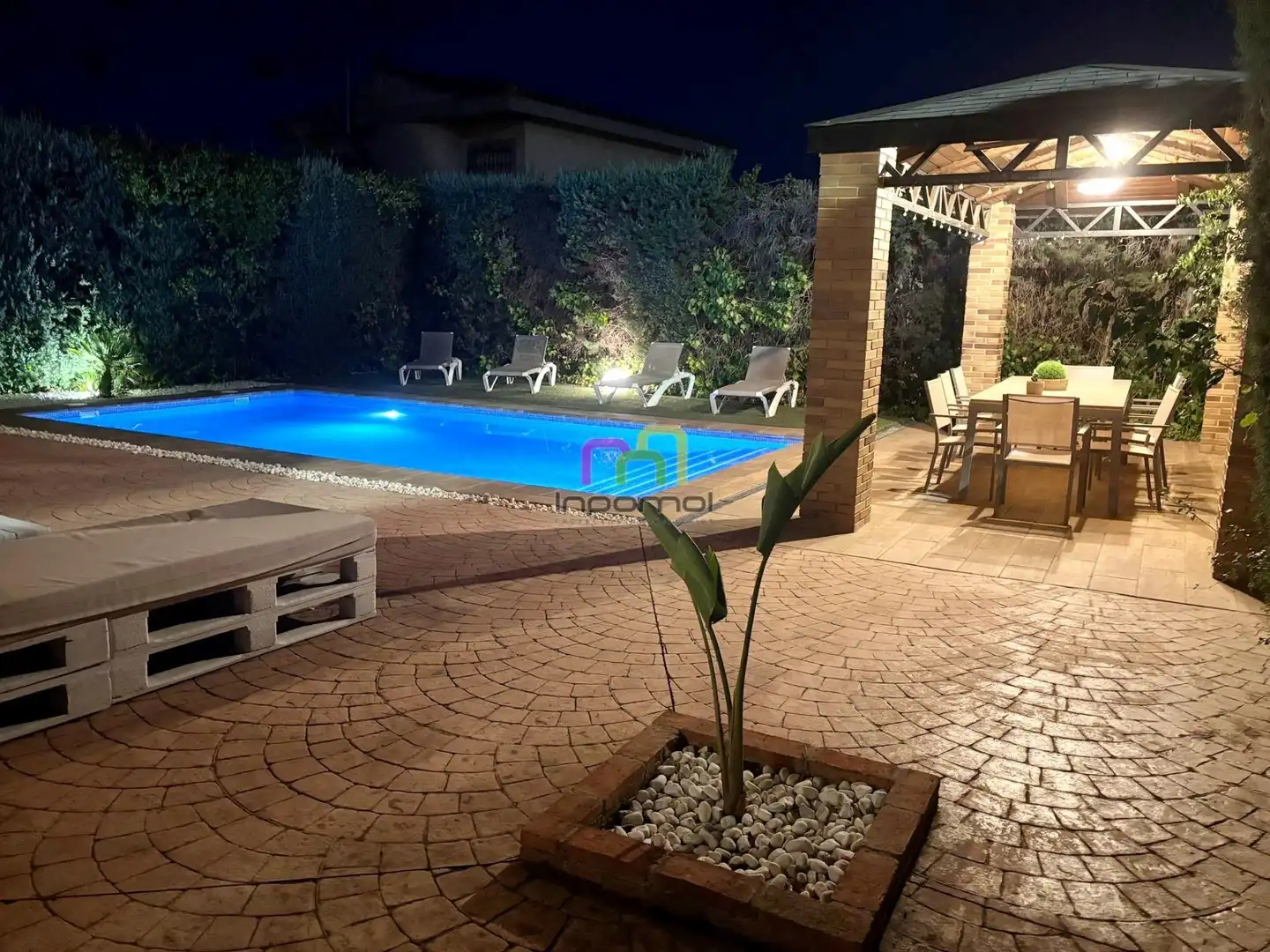 Xalet amb piscina en venda a Las Vaguadas