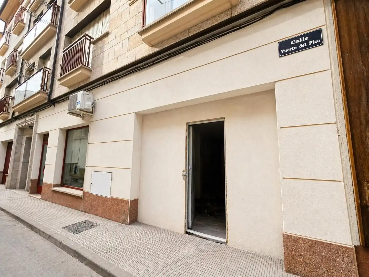 Local comercial de lloguer a Calle Calle Antonio Concha, imagen 9