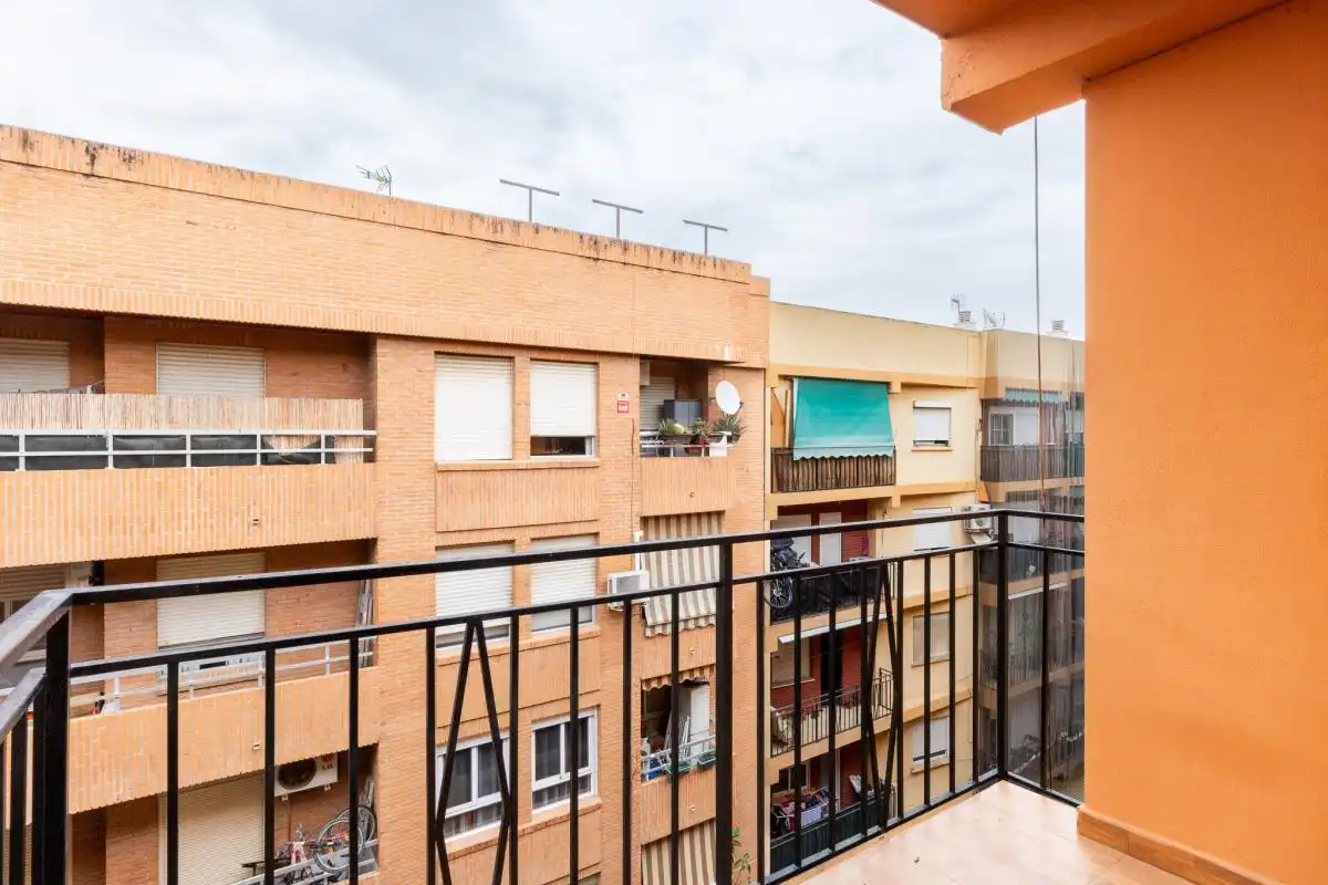 Terraza de Piso en venta en Xirivella con Aire acondicionado y Calefacción