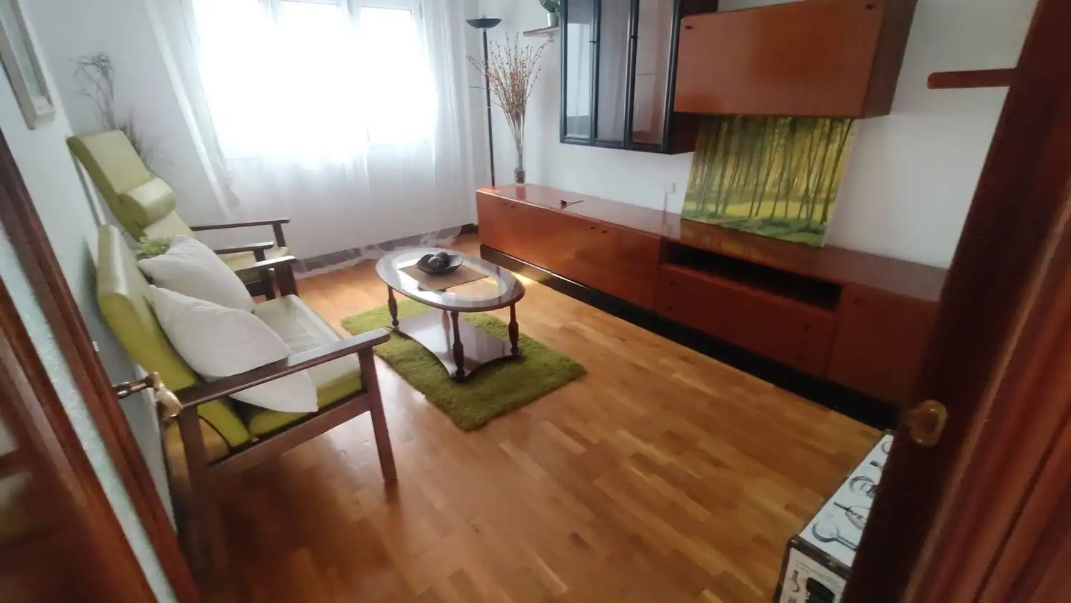 Sala d'estar de Pis en venda en Gijón  amb Piscina