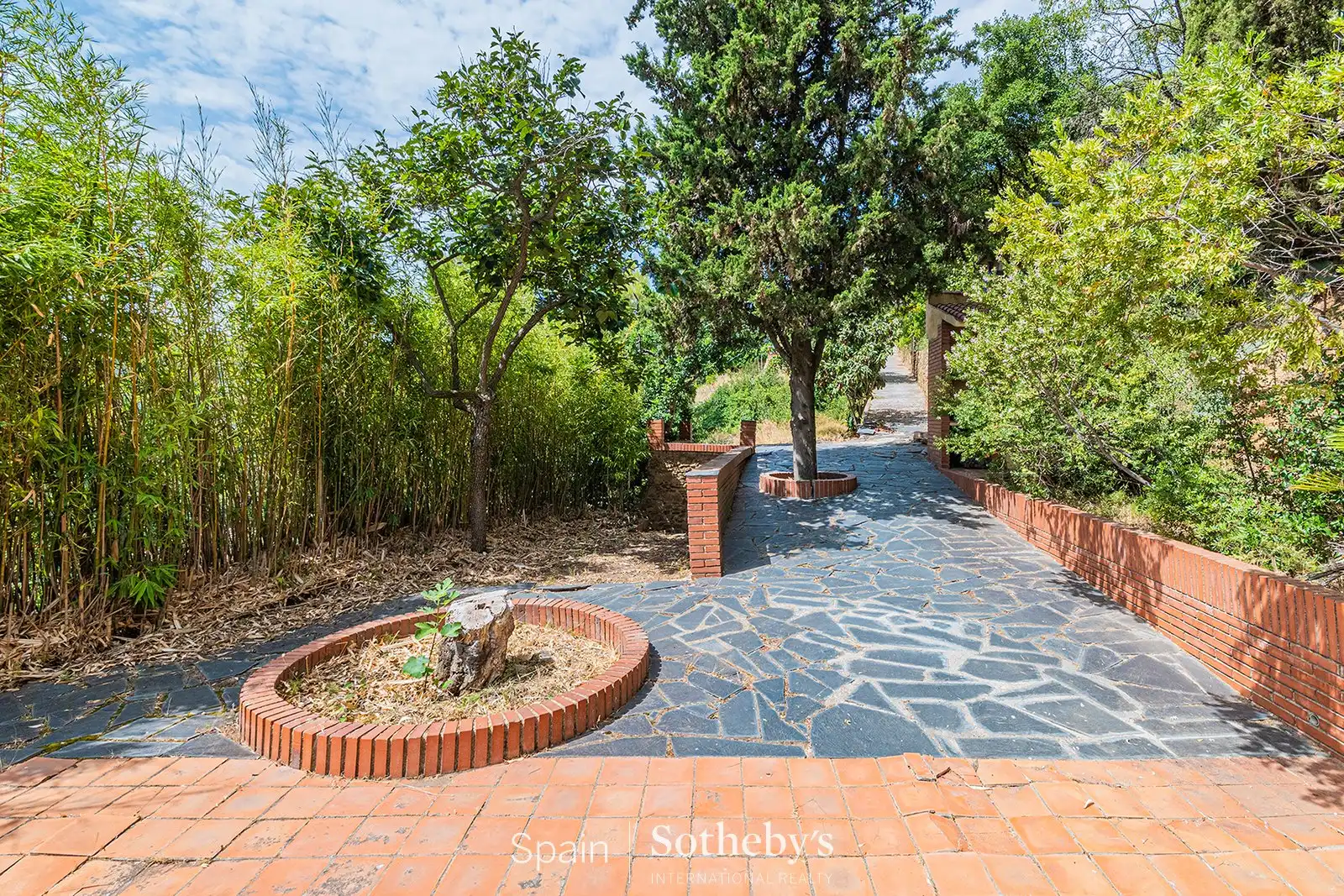 Jardí de Casa o xalet en venda en Barcelona amb Aire condicionat, Calefacció i Jardí privat