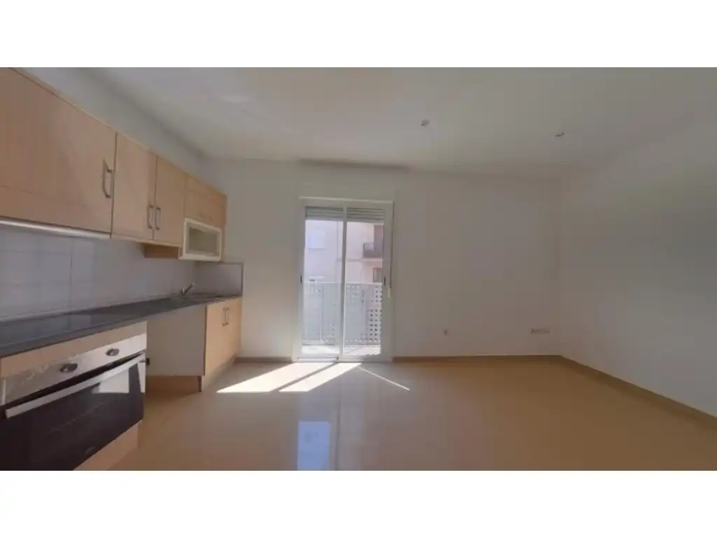 Piso con ascensor en venta en Avenida Estanislau Figueres, imagen 24